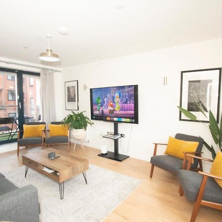 ברמינגהאם Spacious 4Br 4Ba Gated Townhouse With Balconies, Central Jq מראה חיצוני תמונה