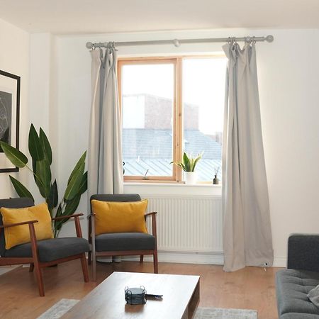 ברמינגהאם Spacious 4Br 4Ba Gated Townhouse With Balconies, Central Jq מראה חיצוני תמונה