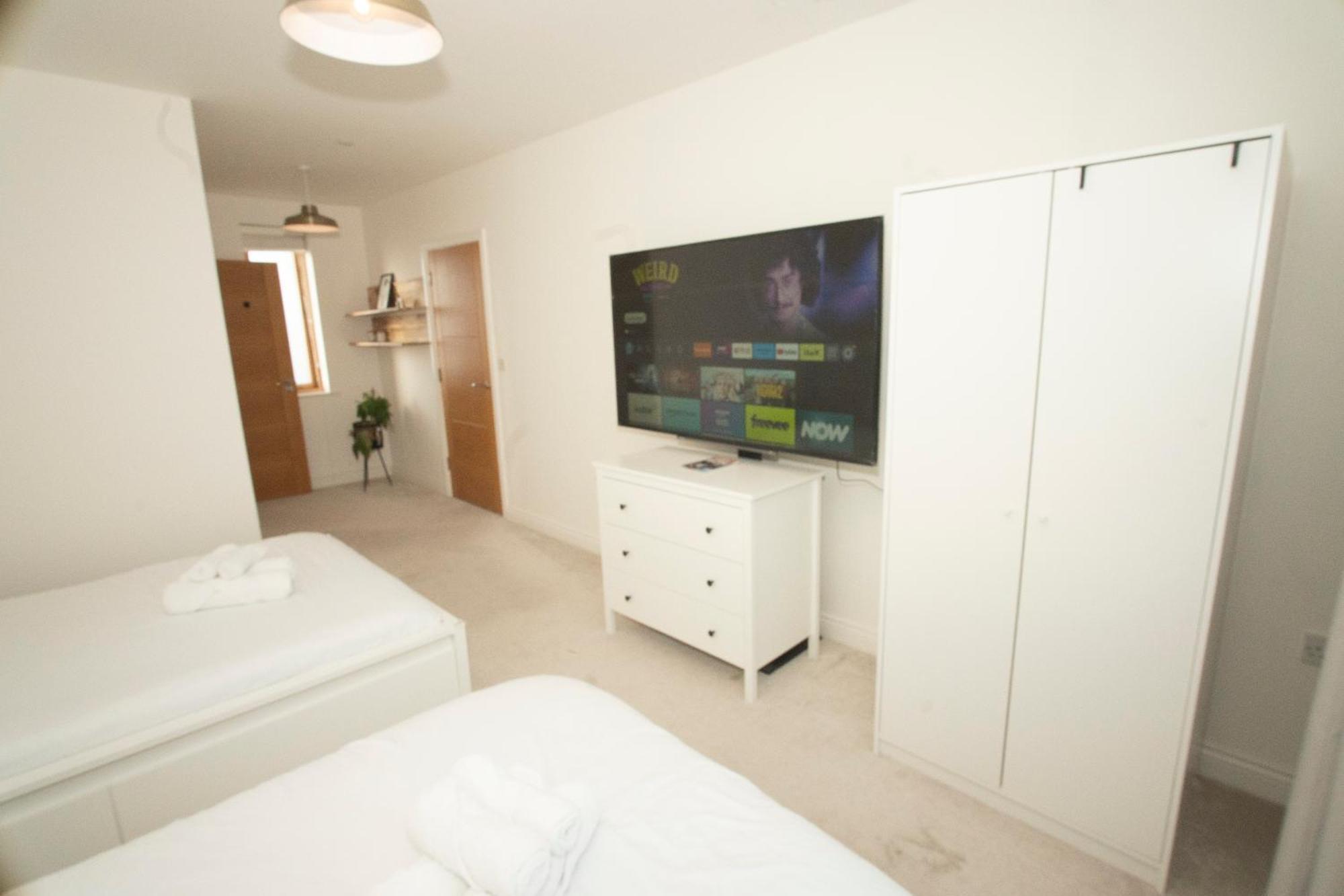 ברמינגהאם Spacious 4Br 4Ba Gated Townhouse With Balconies, Central Jq מראה חיצוני תמונה